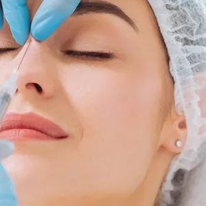 Imagem do curso Curso de Preenchimento Facial- Rinomodelação com Ácido Hialurônico  