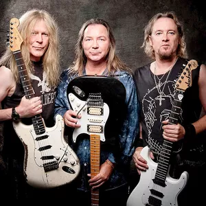 Imagem de capa para o Curso online Fundamentos do Heavy Metal para Guitarristas com Iron Maiden como Referência