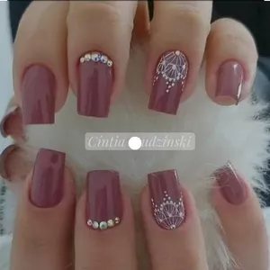 Imagem de capa para o Curso online Belas_unhas