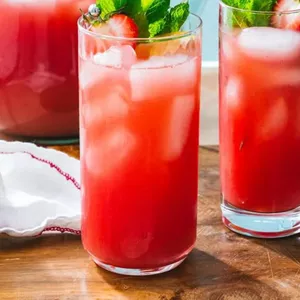 Imagem de capa para o Ebook Receitas de drinks fáceis