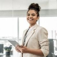 🔹Lucía Torres – Psicóloga Organizacional