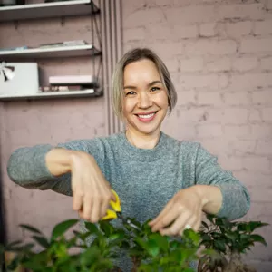 Image de couverture pour le Cours en ligne Atelier pratique avec leçons vidéo - Culture à domicile : conseils et astuces pour des jardins productifs à la maison