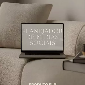 Imagem de capa para o Ebook PLANNER DE MÍDIA SOCIAL