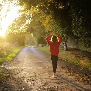 Imagen de portada para Ebook Transforma tu estilo de vida: Hábitos para el bienestar