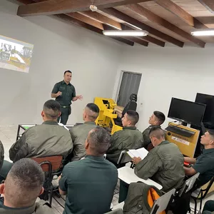 Imagen de portada para Curso online Curso Basico de Cargador frontal 