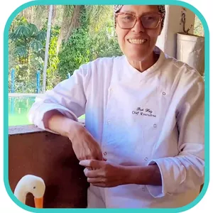 Curso de Esculturas em Frutas e Legumes com a Chef Garde Manger Beth Hotz