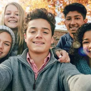 Imagen de portada para Curso online Psicoterapia en Grupo - Online