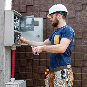Imagem de capa para o Curso online Eletricista