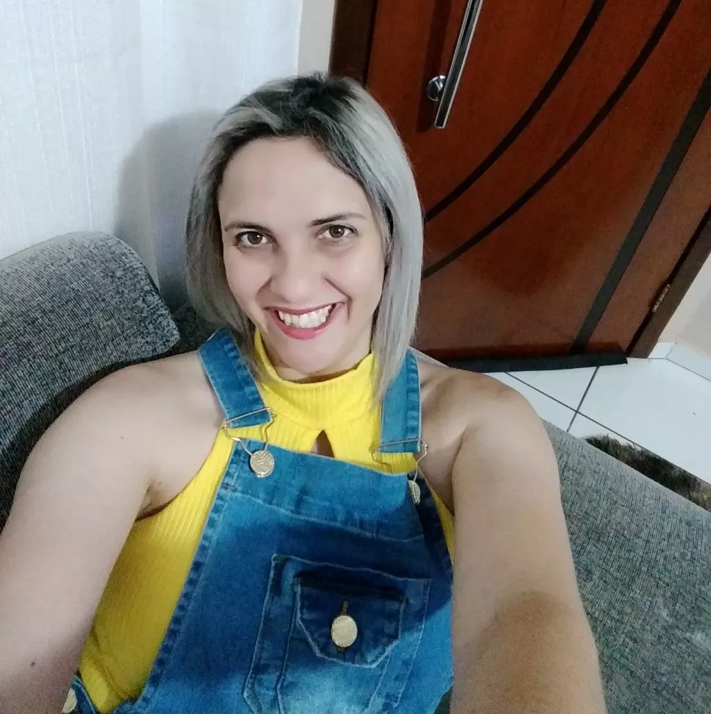 Thais Mixlar