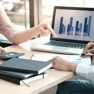 Imagem de capa para o Ebook Gestão de Desempenho: Como Estruturar um Sistema Eficiente?