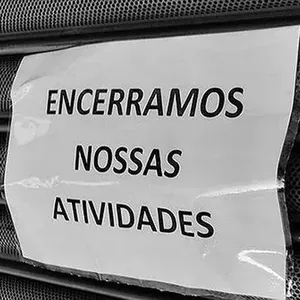 Imagem de capa para o Ebook LIVRE-SE DEFINITIVAMENTE DOS PROBLEMAS TRABALHISTAS: O Guia Prático para Transformar Funcionários em Parceiros MEI