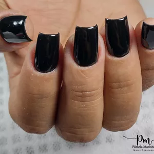 Imagem de capa para o Curso online O Poder da Esmaltação em Gel Moderna 