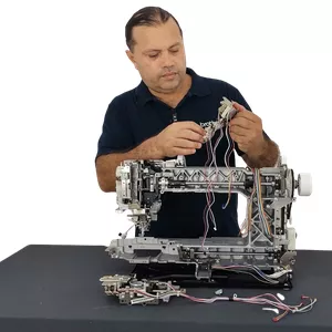 Imagem de capa para o Curso online Curso de Manutenção Máquina de Bordar Brother BP2100L BP2150L