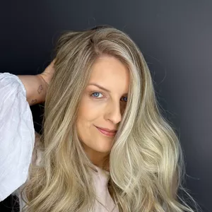 Imagem de capa para o Curso online O Loiro mais Desejado - Passo a passo do Esfumado Perfeito