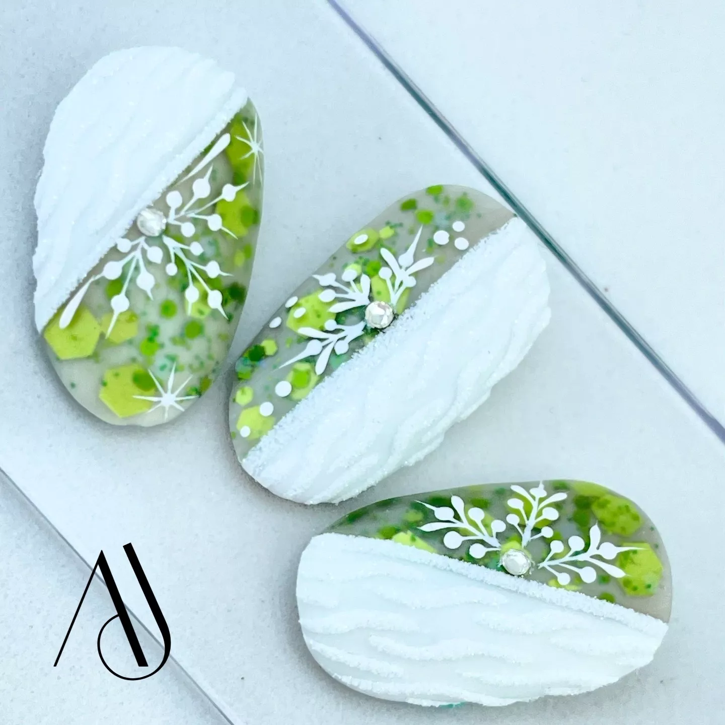 Curso Nail Art de Natal: Decore, Encante e Lucre! — imagem 3