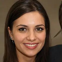 Marina, 34 anos