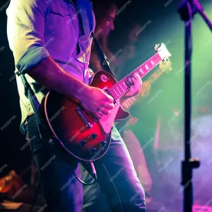 Imagem de capa para o Curso online Guitarra no louvor 