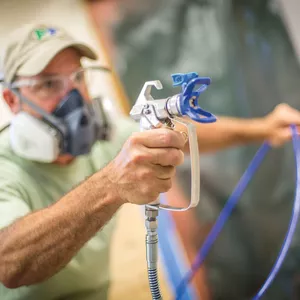 Imagem de capa para o Curso online CURSO COMPLETO DE PINTURA E MANUNTENÇÃO COM MAQUINAS AIRLESS