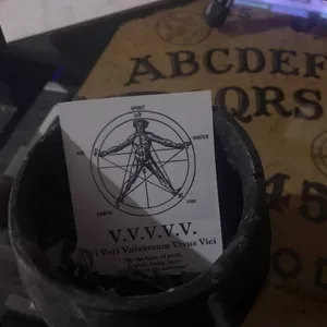 Imagem principal do produto Libros de magia negra ocultismo y terapias