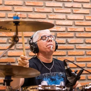 Imagem do curso Curso de Bateria para Iniciantes - Professor Rildo Nunes