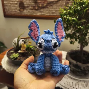 Imagen de portada para Ebook Amigurumi Stitch a crochet - guia completa+ apoyo visual