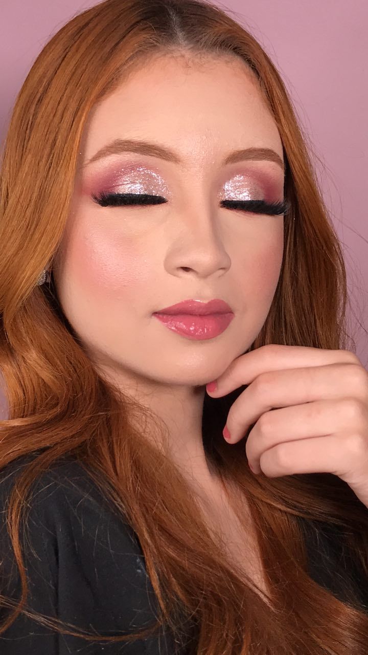 Imagem do curso Esfumado Gliterinado alongado