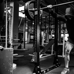 Imagem de capa para o Ebook Começando na Musculação: Técnicas Essenciais para Novatos