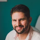 Professor Gabriel Menezes