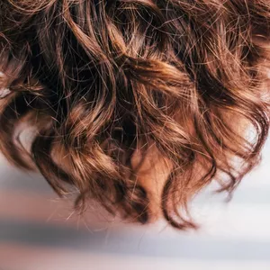 Imagem de capa para o Ebook Segredos para Manter seus Cabelos Saudáveis e Bonitos