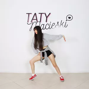 Imagem de capa para o Curso online DançaTerapia - Coreografias para iniciantes