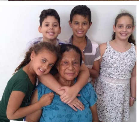 Mariana S., Botucatuba