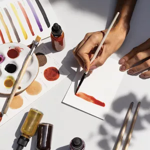 Imagem de capa para o Curso online Curso de Aquarela Botânica