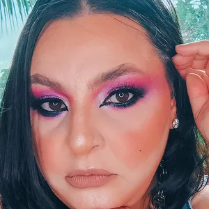 Imagem de capa para o Curso online Automaquiagem Descomplicada 