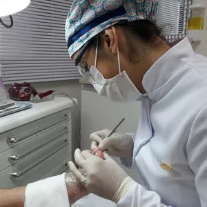 Imagem de capa para o Ebook ÁCIDOS EM PODOLOGIA por Rebeca Bardelli