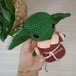 Imagem de capa para o Ebook Receita Amigurumi Baby Yoda