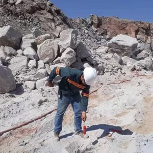 Imagem de capa para o Curso online Capacitação em Perfuração e Desmonte