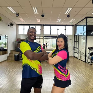 Imagem de capa para o Curso online Take on me - AHA