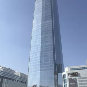 Imagen de portada para Curso online Pack Costanera Center en Alta Resolución – Fotografías urbanas profesionales (36MP)