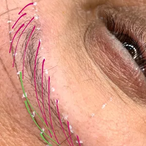 Imagem de capa para o Ebook Apostila completa de Microblading