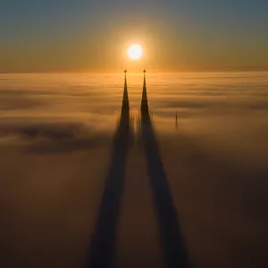 Imagen de portada para Curso online BASILICA DE LUJAN SUMERGIDA EN NIEBLA