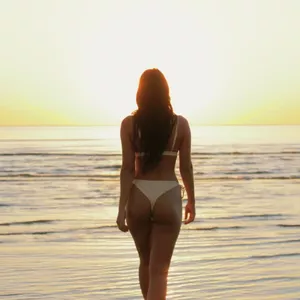 Imagem de capa para o Curso online Método ACEE - Metódo Asiático de 3 minutos por noite para Destruir as Estrias 