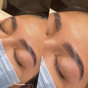 Imagem do curso Sobrancelhas Perfeitas: O Guia Completo para um Design Profissional 