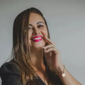 Imagem do curso polygel encaixe perfeito no molde F1