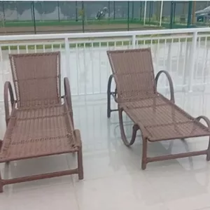 Imagem do curso Aprenda a fabricar e reformar móveis artesanais em fibra sintética 