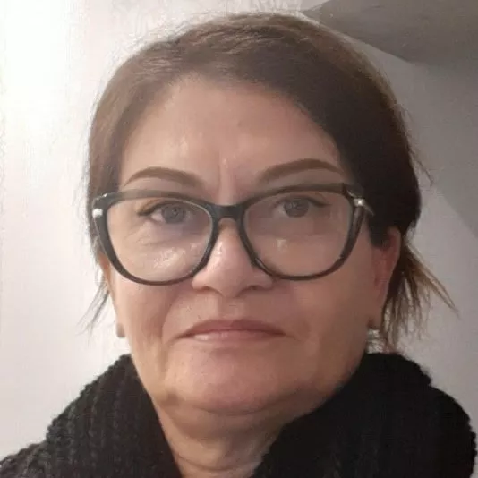 Ana Nascimento - modelista e costureira