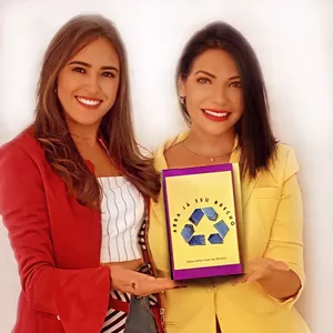 Imagem de capa para o Ebook Abra já seu Brechó!