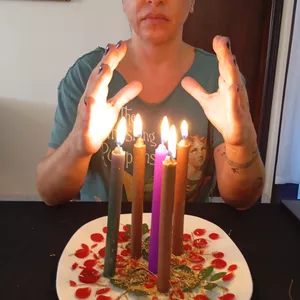 Imagem de capa para o Curso online Ceromancia