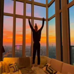 Imagem de capa para o Curso online Pack de Vídeos de Mulheres Empoderadas 