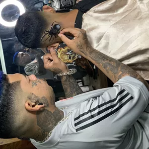 Dent du Corte - Curso de Barbeiro