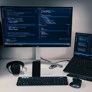 Imagen de portada para Curso online Curso de Programación Básica: Del Pseudocódigo a Python